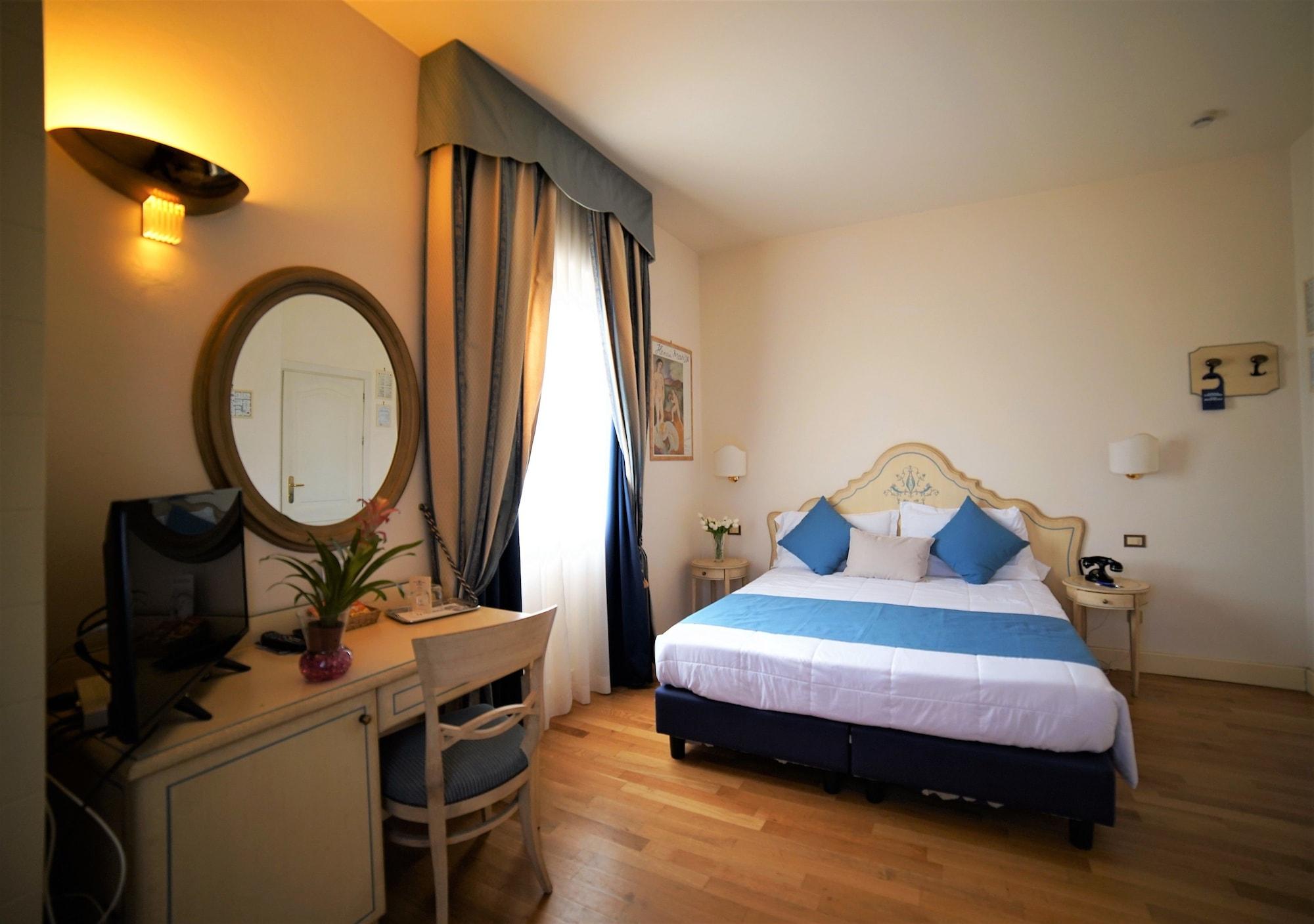 Hotel Goya ฟอร์เต เดย์ มาร์มี ภายนอก รูปภาพ