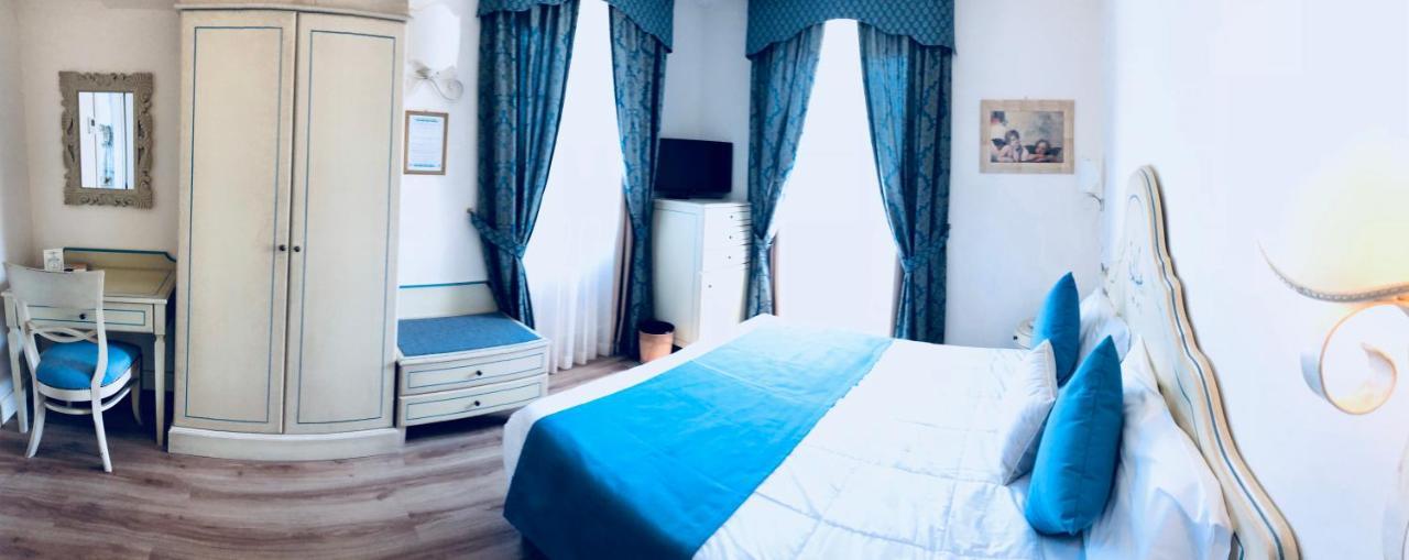 Hotel Goya ฟอร์เต เดย์ มาร์มี ภายนอก รูปภาพ